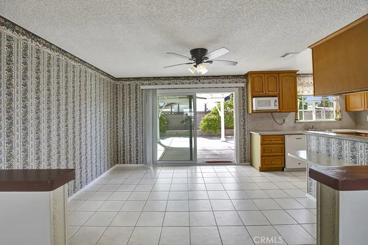 6502 Santa Monica Avenue, Garden Grove, California 92845