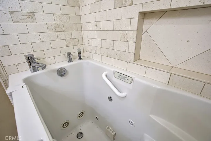 6502 Santa Monica Avenue, Garden Grove, California 92845