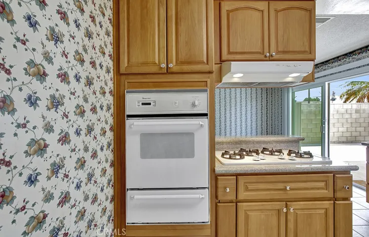 6502 Santa Monica Avenue, Garden Grove, California 92845