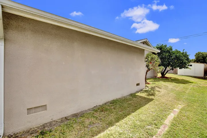 6502 Santa Monica Avenue, Garden Grove, California 92845