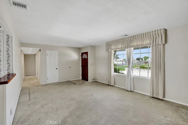 6502 Santa Monica Avenue, Garden Grove, California 92845