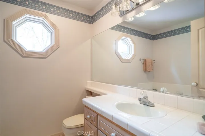 4904 Chateau Way, Forest Ranch, California 95942