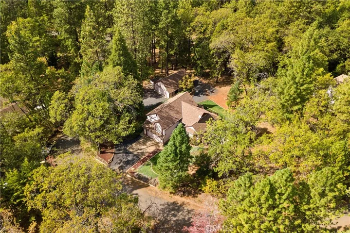 4904 Chateau Way, Forest Ranch, California 95942