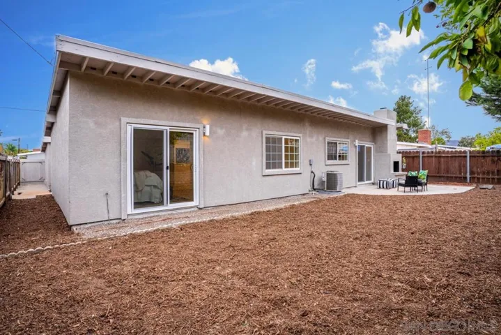 6235 Anvil Lake Ave, San Diego, California 92119