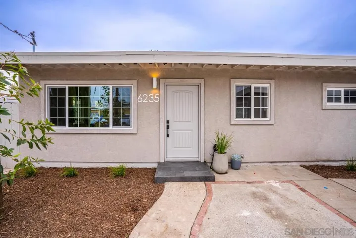 6235 Anvil Lake Ave, San Diego, California 92119