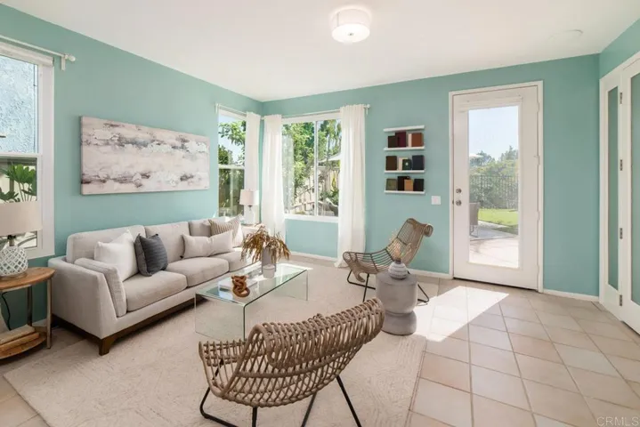 4221 Corte Favor, San Diego, California 92130