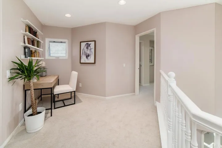 4221 Corte Favor, San Diego, California 92130