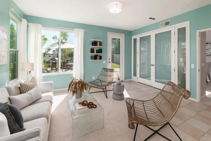 4221 Corte Favor, San Diego, California 92130