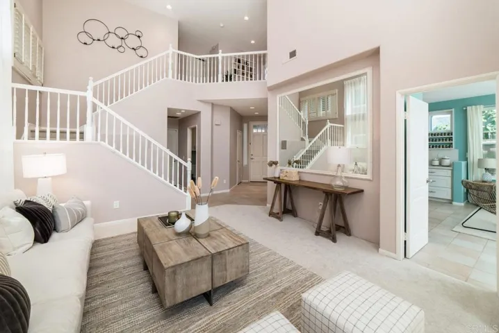 4221 Corte Favor, San Diego, California 92130
