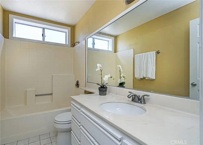 Hall full bath