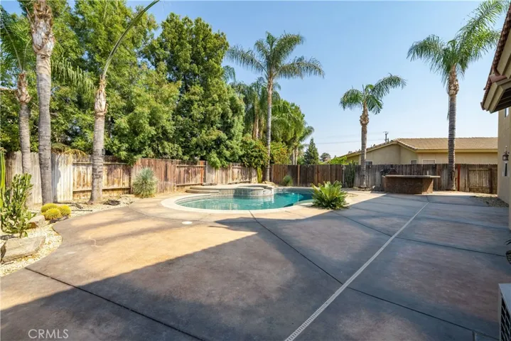 Plenty of backyard space for entertaining
