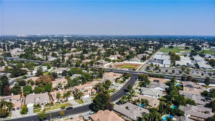 11316 Rotherfield Place, Bakersfield, California 93311