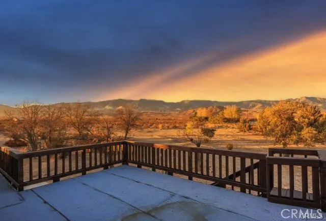 9835 Midway Avenue, Lucerne Valley, California 92356