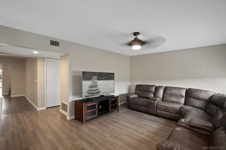3566 Mira Pacific Dr, Oceanside, California 92056