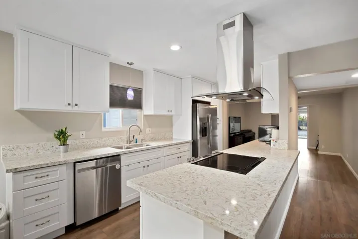 3566 Mira Pacific Dr, Oceanside, California 92056