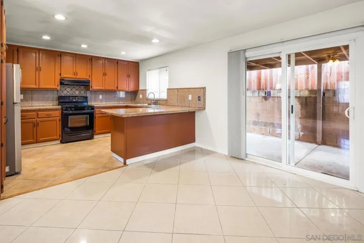 5562 Chattanooga St, San Diego, California 92139