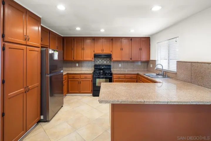 5562 Chattanooga St, San Diego, California 92139
