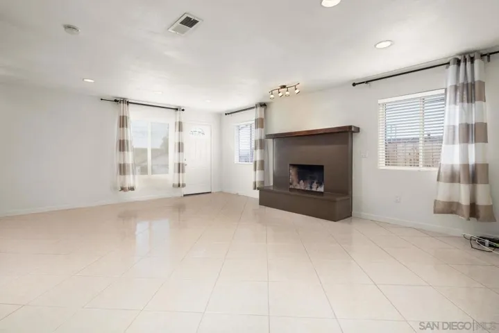 5562 Chattanooga St, San Diego, California 92139