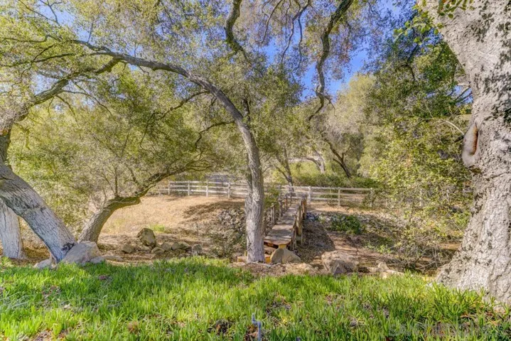 4735 Olive Hill, Fallbrook, California 92028