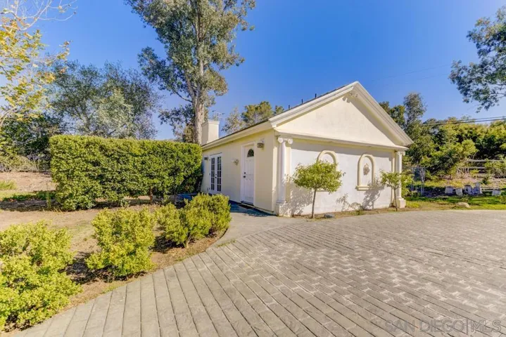 4735 Olive Hill, Fallbrook, California 92028