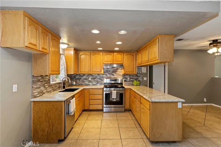 19576 Arcadia Street, Corona, California 92881