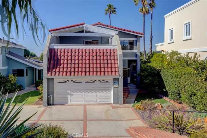 693 19th Street, Manhattan Beach, California 90266