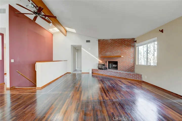 693 19th Street, Manhattan Beach, California 90266