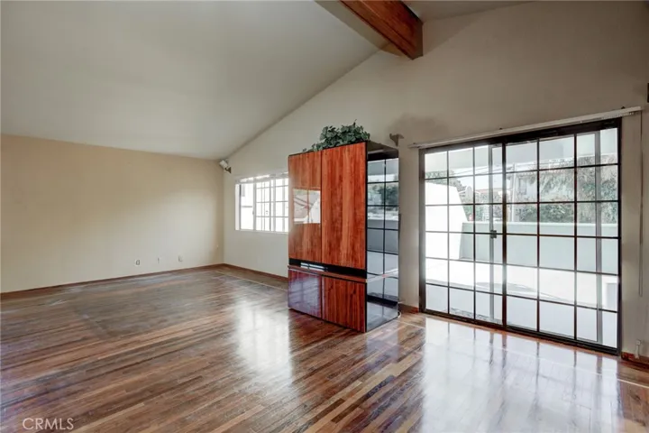 693 19th Street, Manhattan Beach, California 90266