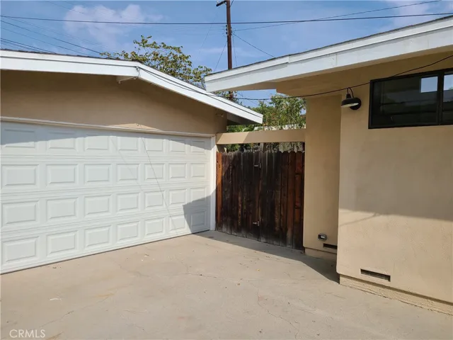 5237 E Coralite Street, Long Beach, California 90808