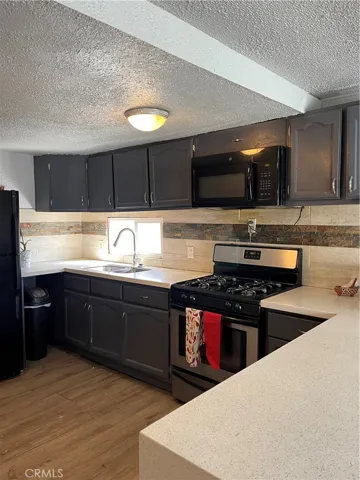 15325 Orange Avenue E-13, Paramount, California 90723