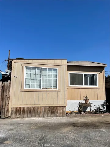 15325 Orange Avenue E-13, Paramount, California 90723
