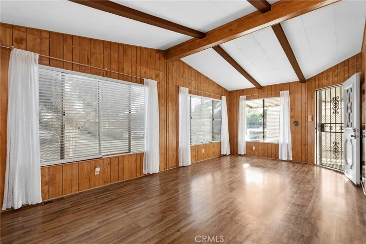 1420 Camino Real Circle, Hemet, California 92543