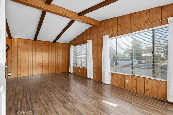 1420 Camino Real Circle, Hemet, California 92543