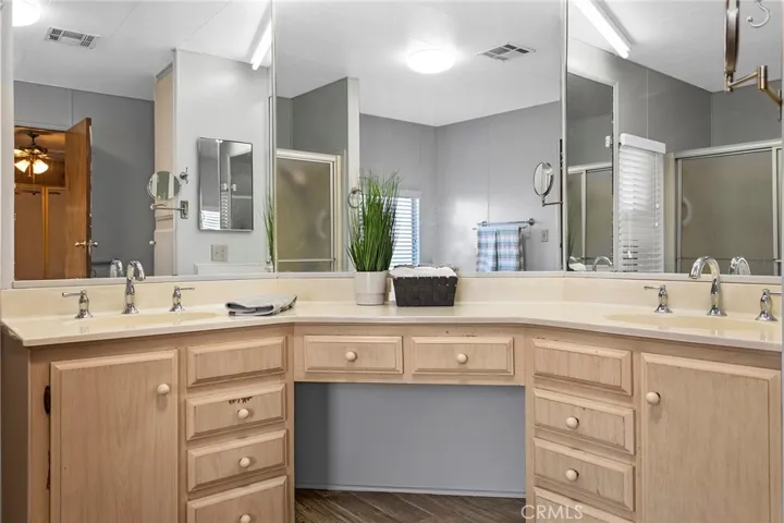 1420 Camino Real Circle, Hemet, California 92543