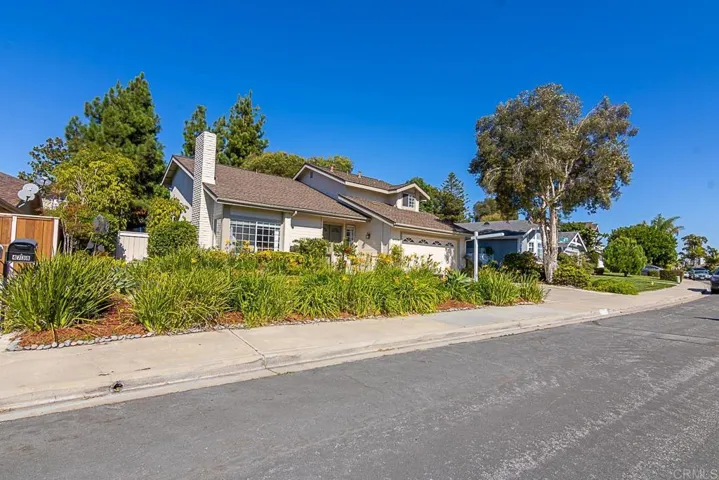 4738 Gateshead Road, Carlsbad, California 92010