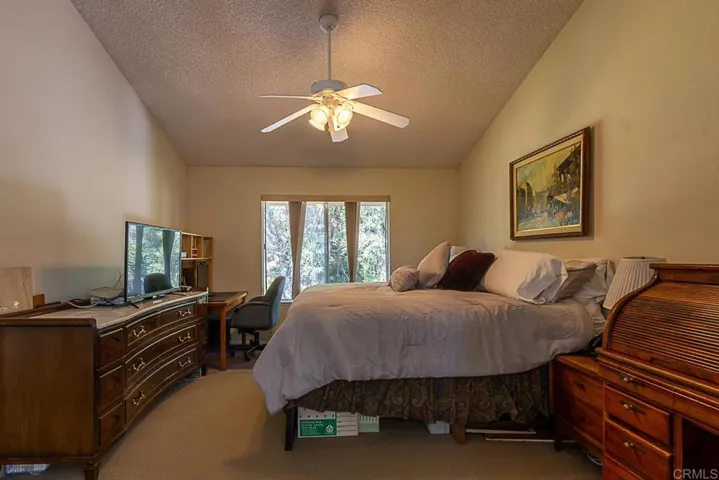 4738 Gateshead Road, Carlsbad, California 92010