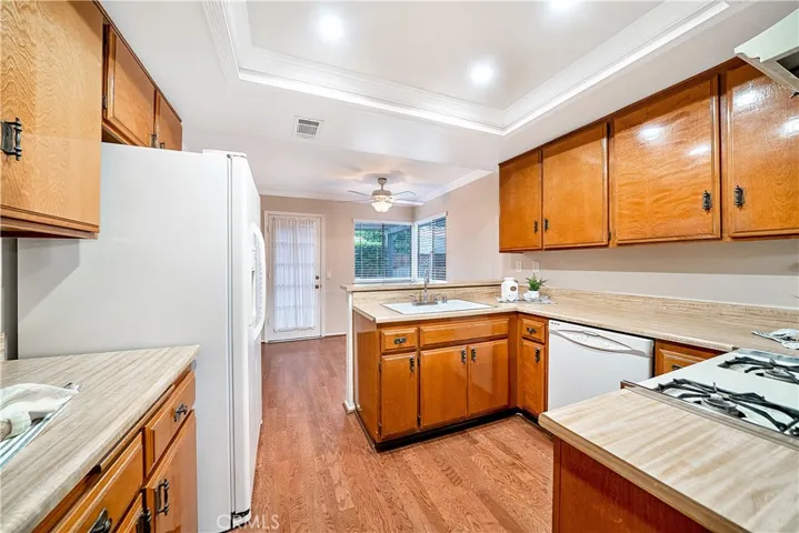 9774 Bolton Avenue, Riverside, California 92503