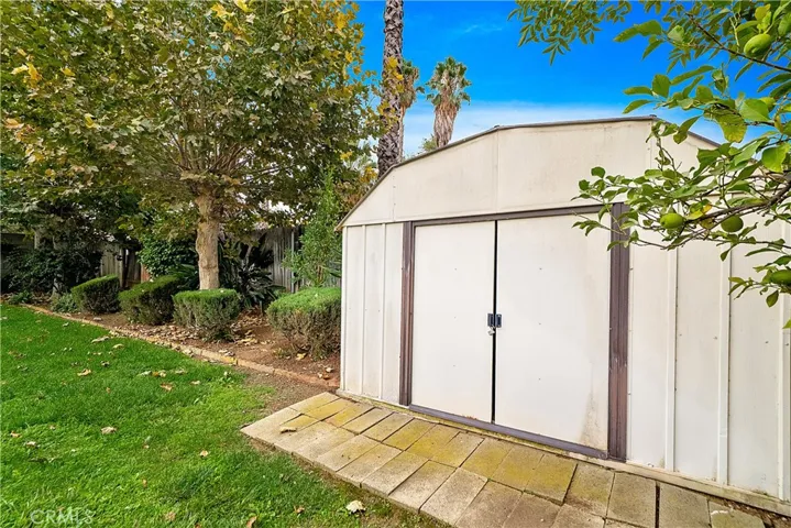 9774 Bolton Avenue, Riverside, California 92503