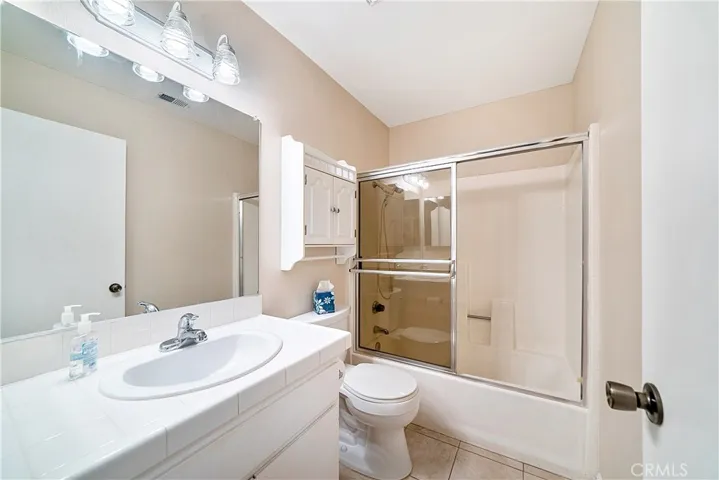 9774 Bolton Avenue, Riverside, California 92503
