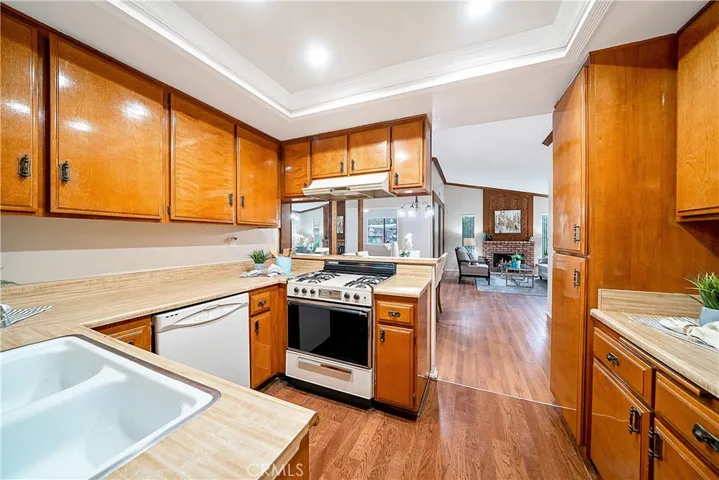 9774 Bolton Avenue, Riverside, California 92503