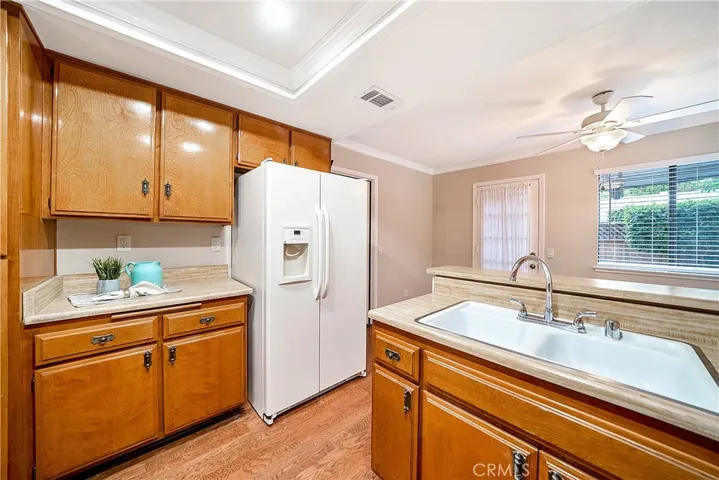 9774 Bolton Avenue, Riverside, California 92503