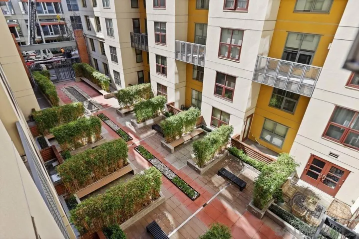 1150 J St 222, San Diego, California 92101