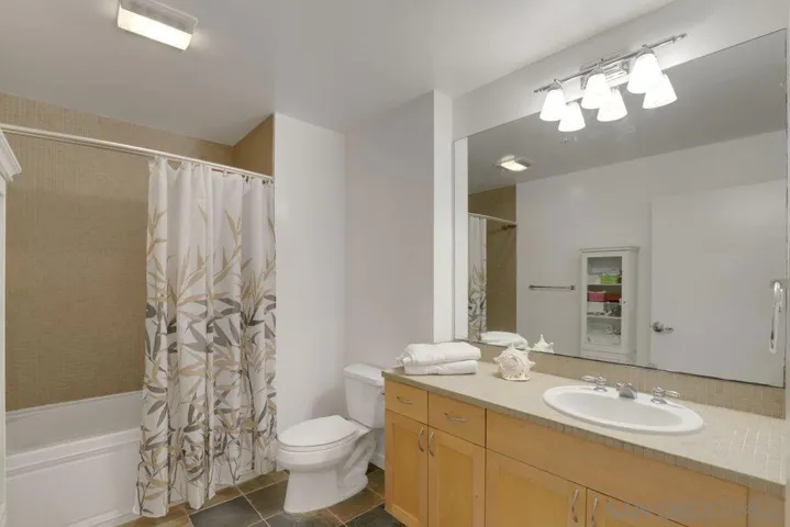 1150 J St 222, San Diego, California 92101