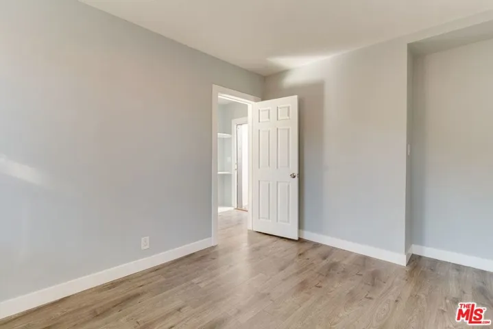 11472 Ventura E, Studio City, California 91604