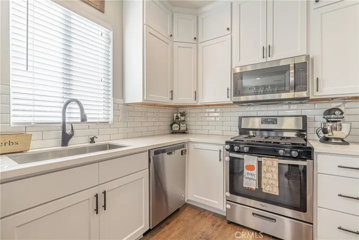 3521 Mount Whitney Avenue, Rosamond, California 93560