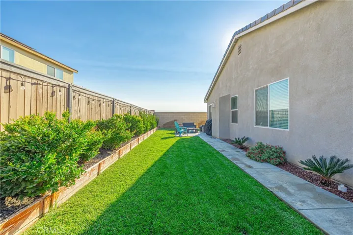 3521 Mount Whitney Avenue, Rosamond, California 93560