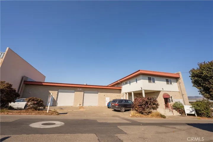 1091 Highland Way, Grover Beach, California 93433