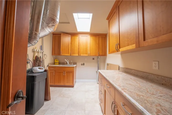 1091 Highland Way, Grover Beach, California 93433