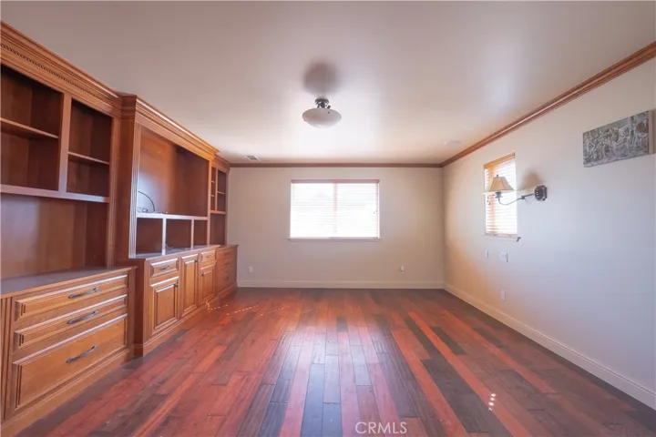 1091 Highland Way, Grover Beach, California 93433