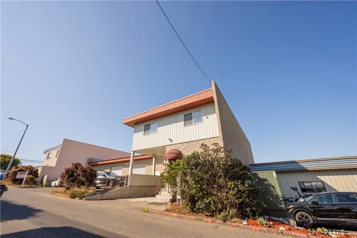 1091 Highland Way, Grover Beach, California 93433